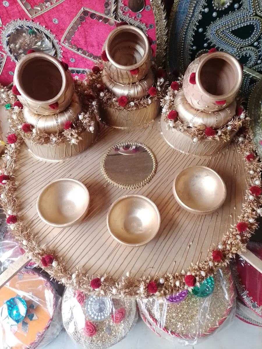 Mehndi thaal with matkas and pearl katoris